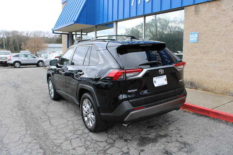 Toyota RAV4 Limited FWD (Natl) 2021