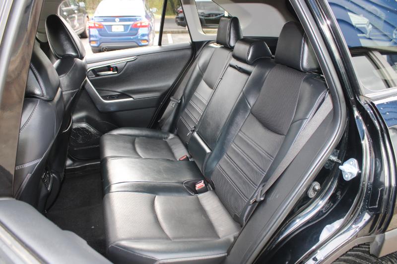 Toyota RAV4 Limited FWD (Natl) 2021