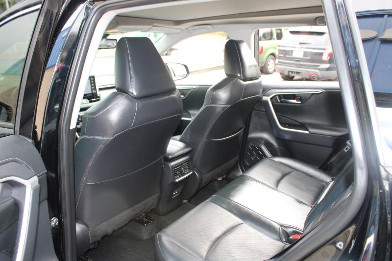 Toyota RAV4 Limited FWD (Natl) 2021