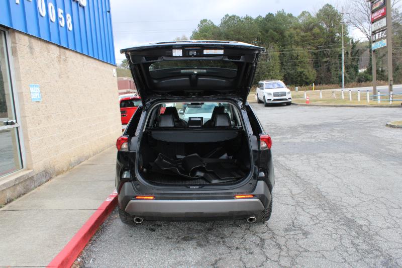 Toyota RAV4 Limited FWD (Natl) 2021