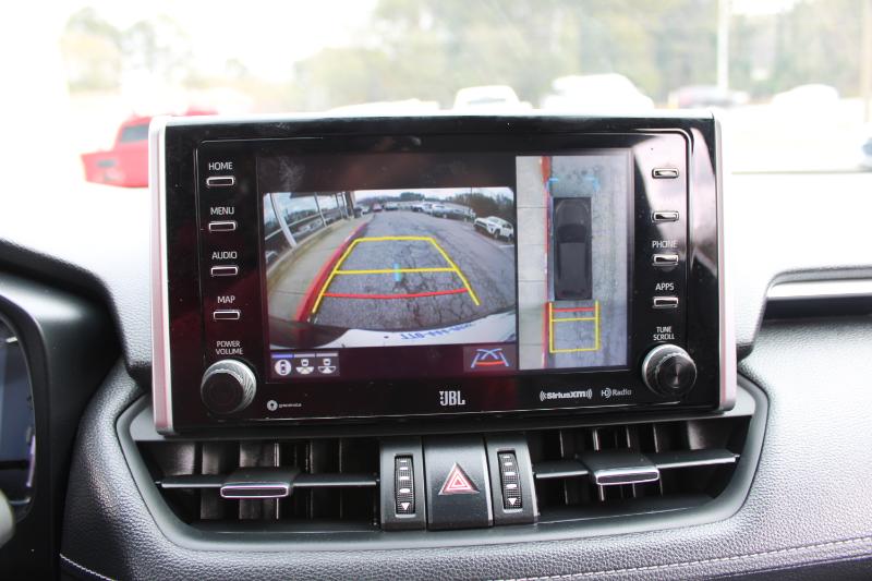 Toyota RAV4 Limited FWD (Natl) 2021