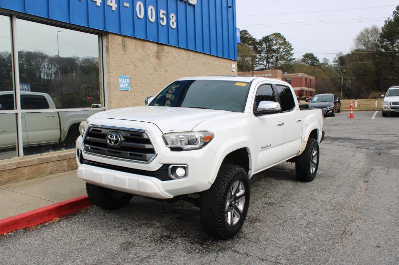 Toyota Tacoma Limited Double Cab 5' Bed V6 4x4 AT (Natl) 2017
