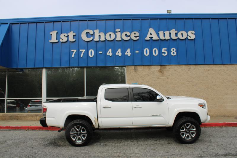 Toyota Tacoma Limited Double Cab 5' Bed V6 4x4 AT (Natl) 2017