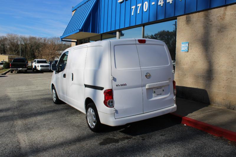 2017 Nissan NV200 photo 4