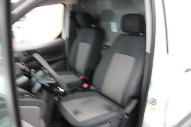 Ford Transit Connect Van XL LWB w/Rear Symmetrical Doors 2020