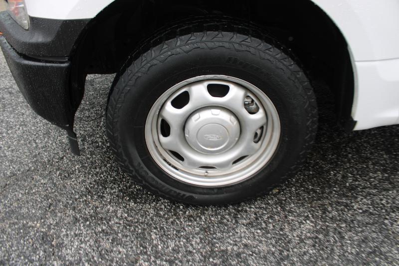 Ford F-150 XLT 2WD Reg Cab 8' Box 2018