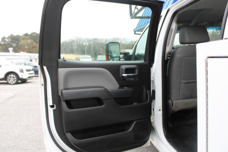 Chevrolet Silverado 3500HD 2WD Crew Cab 171.5" WB, 59.06" CA WT 2017