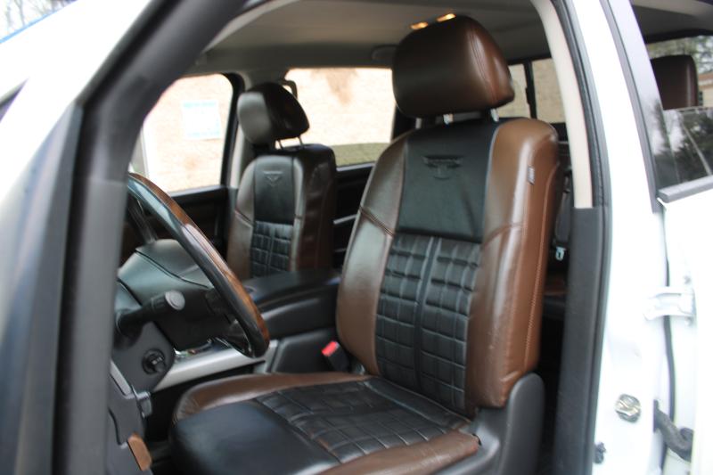 Nissan Titan 4x2 Crew Cab Platinum Reserve 2017