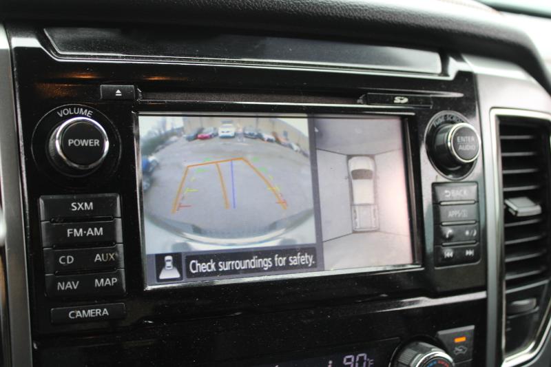 Nissan Titan 4x2 Crew Cab Platinum Reserve 2017