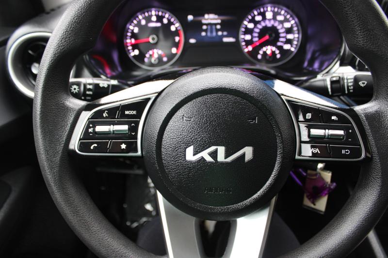 Kia Forte LXS IVT 2022