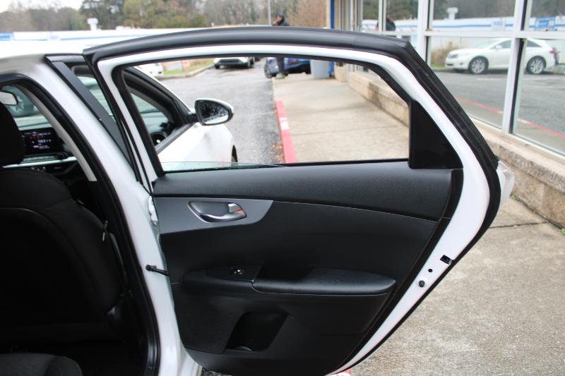 Kia Forte LXS IVT 2022