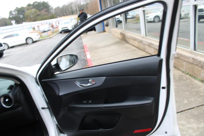 Kia Forte LXS IVT 2022