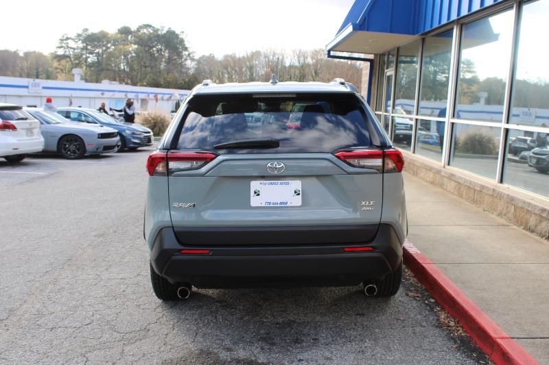 Toyota RAV4 XLE AWD (Natl) 2022