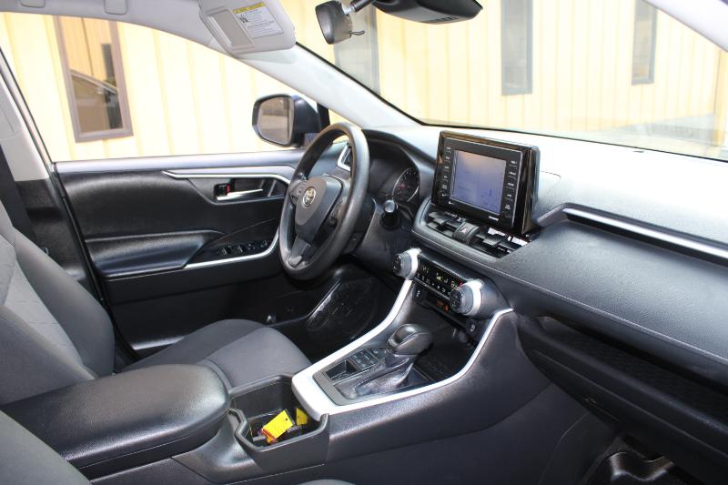 Toyota RAV4 XLE AWD (Natl) 2022