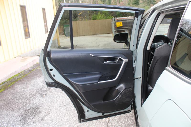 Toyota RAV4 XLE AWD (Natl) 2022