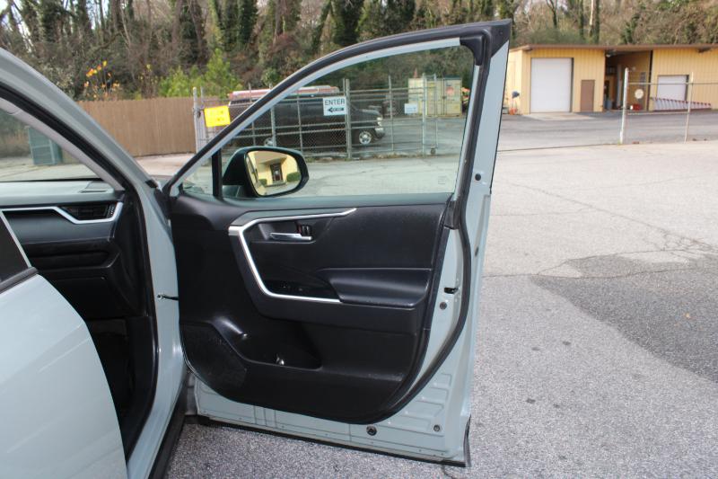 Toyota RAV4 XLE AWD (Natl) 2022