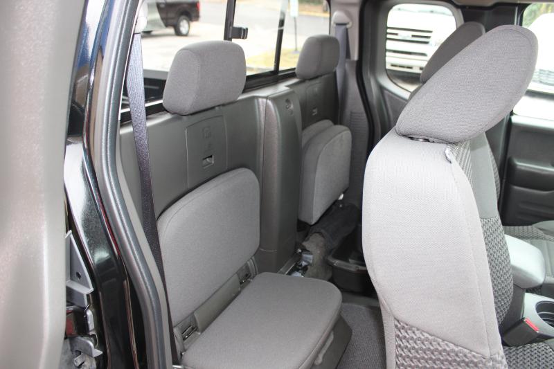 Nissan Frontier King Cab 4x4 SV V6 Auto 2018