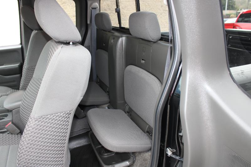 Nissan Frontier King Cab 4x4 SV V6 Auto 2018