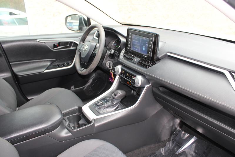 Toyota RAV4 Hybrid LE AWD (Natl) 2021