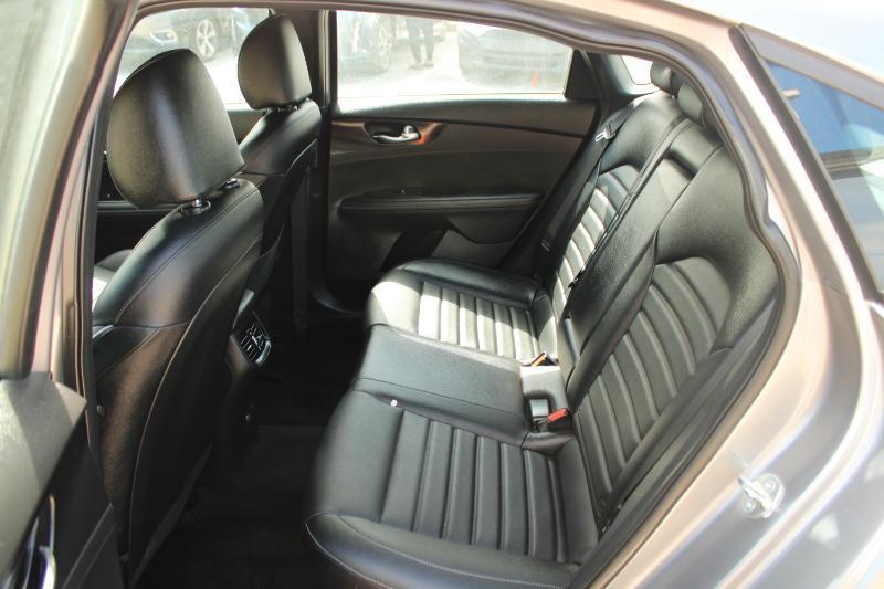 Kia Forte GT-Line IVT 2024