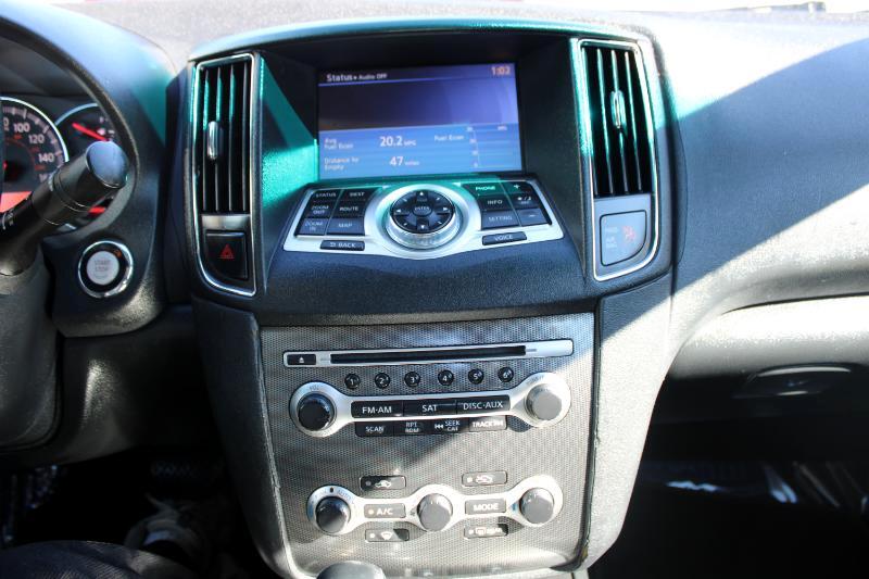 Nissan Maxima 4dr Sdn V6 CVT 3.5 SV w/Sport Pkg 2011