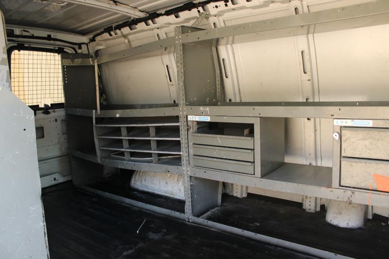 Chevrolet Express Cargo Van RWD 1500 135" 2008