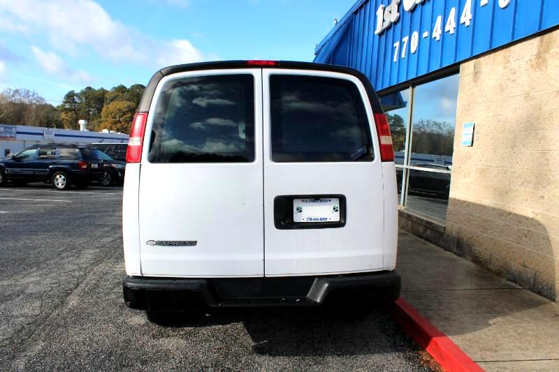 Chevrolet Express Cargo Van RWD 2500 135" 2018