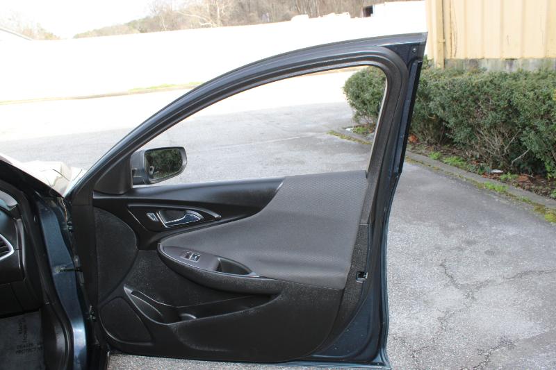 Chevrolet Malibu 4dr Sdn LS w/1LS 2020