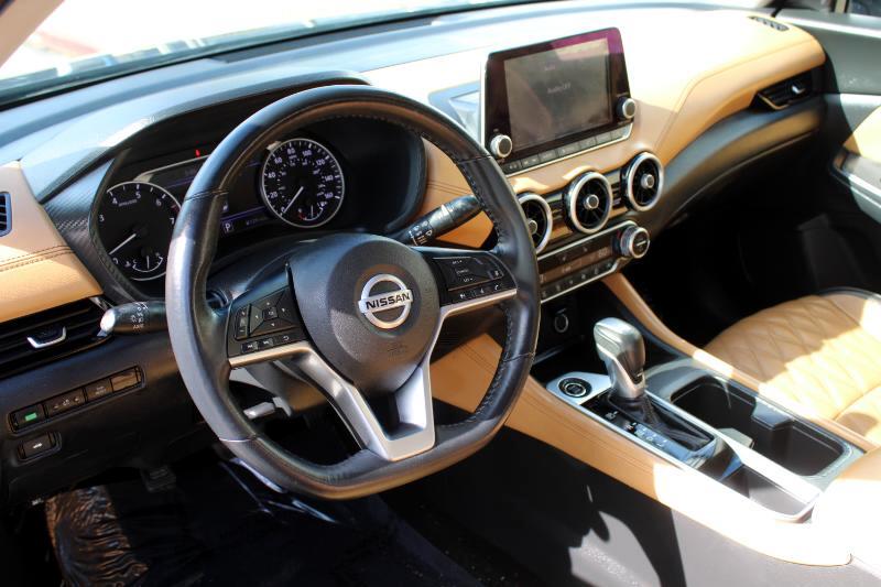 Nissan Sentra SV CVT 2021