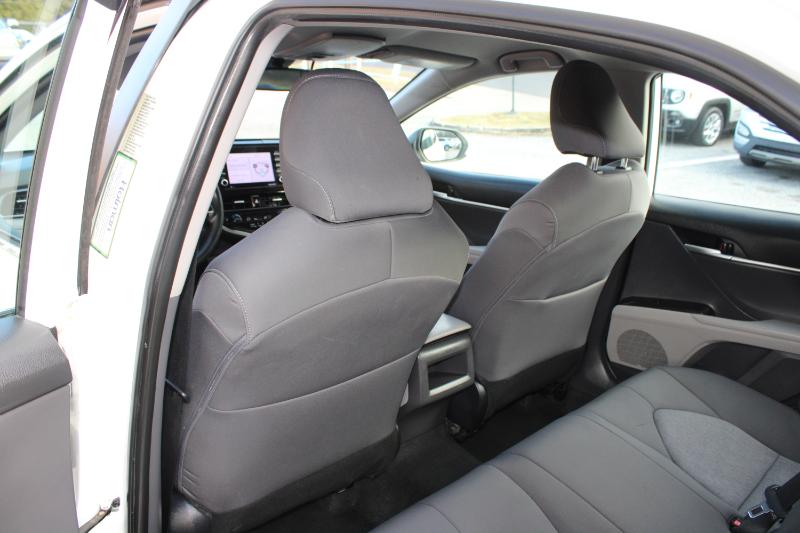 Toyota Camry Hybrid LE CVT (Natl) 2023