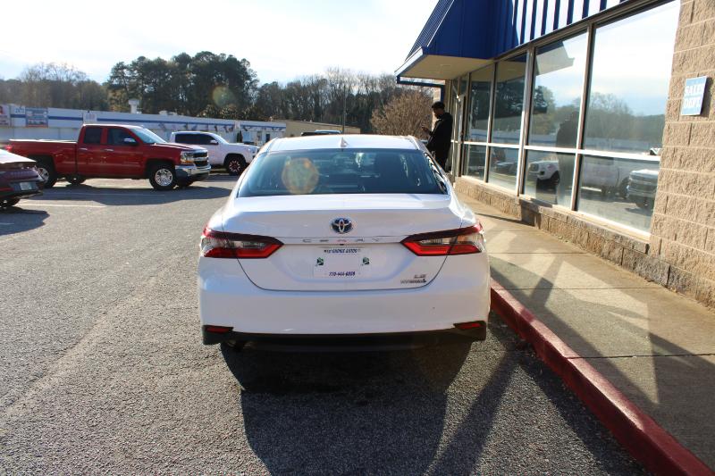 Toyota Camry Hybrid LE CVT (Natl) 2023