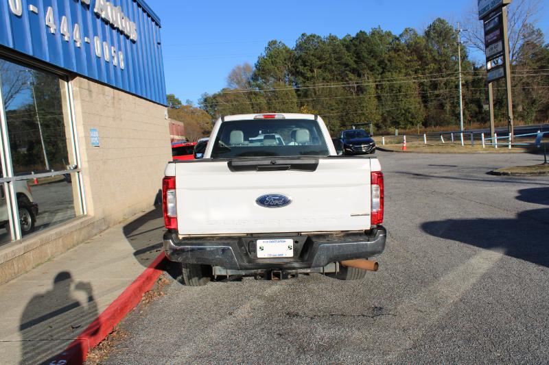 Ford Super Duty F-250 SRW Lariat 2WD SuperCab 8' Box 2017