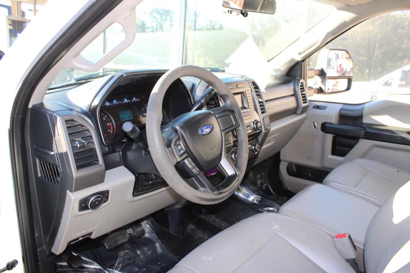 Ford Super Duty F-250 SRW Lariat 2WD SuperCab 8' Box 2017