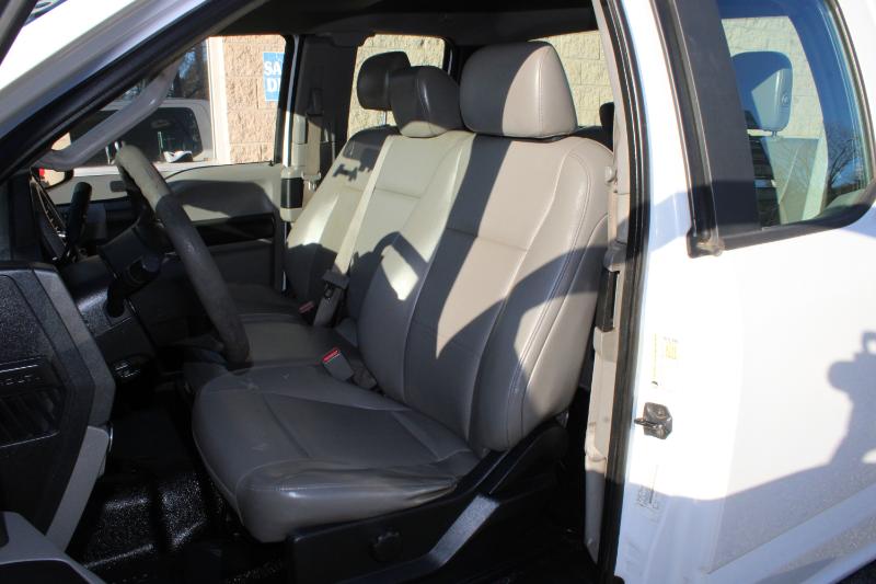 Ford Super Duty F-250 SRW Lariat 2WD SuperCab 8' Box 2017