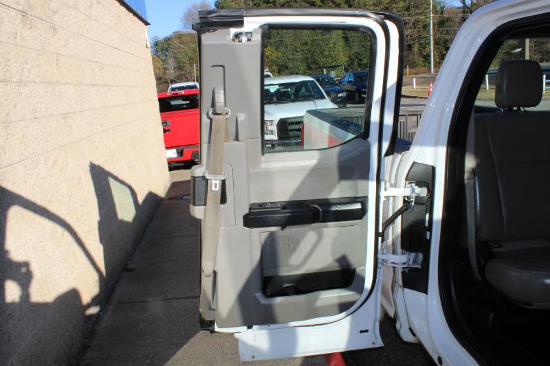 Ford Super Duty F-250 SRW Lariat 2WD SuperCab 8' Box 2017