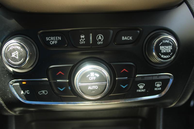 Jeep Cherokee FWD 4dr Limited 2016
