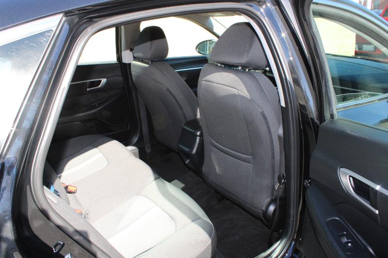Hyundai Sonata SE 2.5L *Ltd Avail* 2022