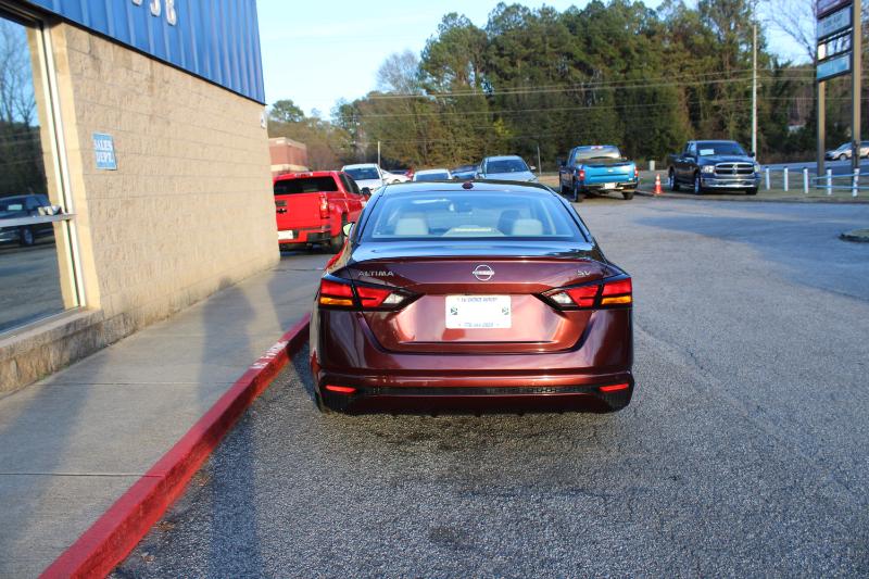 Nissan Altima 2.5 SV Sedan 2023