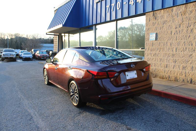 Nissan Altima 2.5 SV Sedan 2023