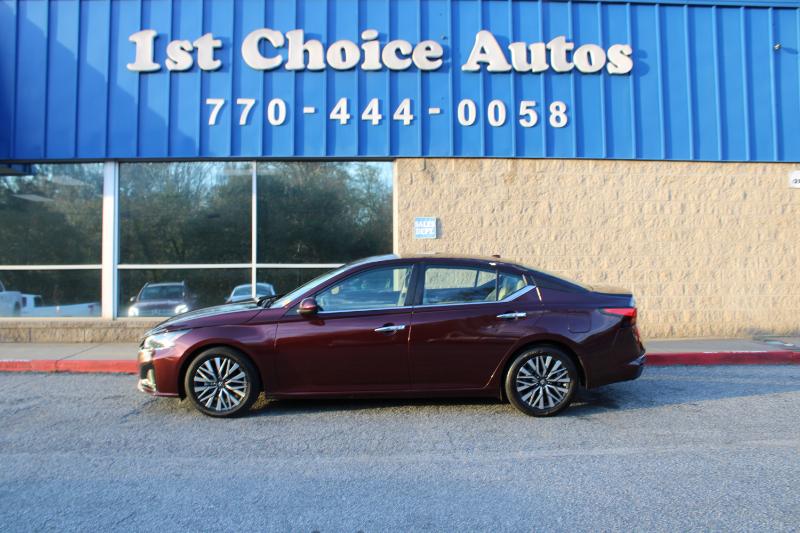 Nissan Altima 2.5 SV Sedan 2023