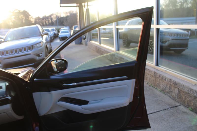 Nissan Altima 2.5 SV Sedan 2023