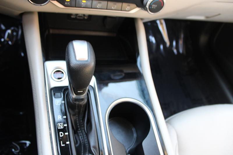 Nissan Altima 2.5 SV Sedan 2023