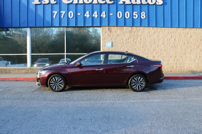 Nissan Altima 2.5 SV Sedan 2023