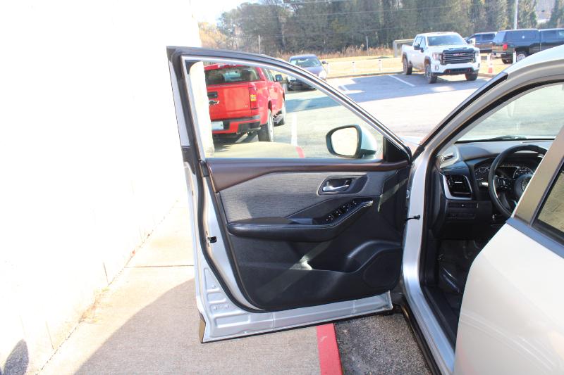 Nissan Rogue AWD SV 2022