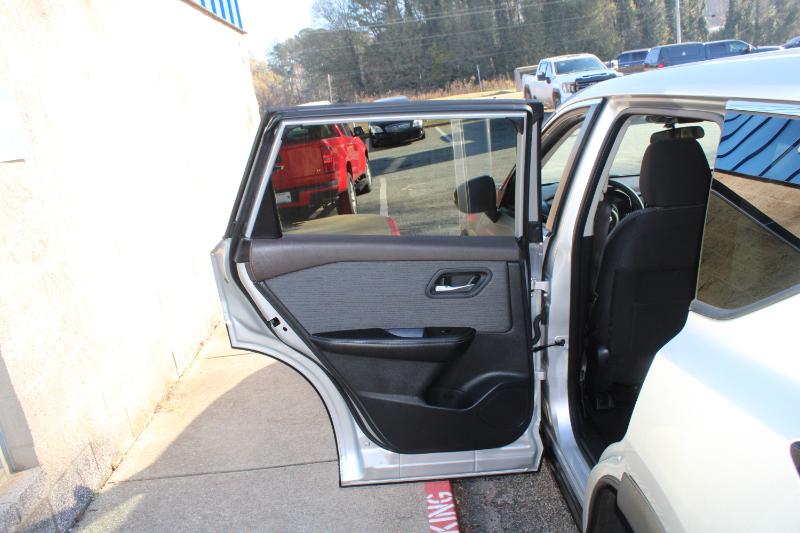 Nissan Rogue AWD SV 2022