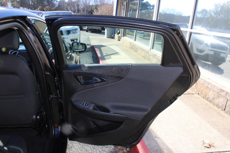 Chevrolet Malibu 4dr Sdn LT 2020