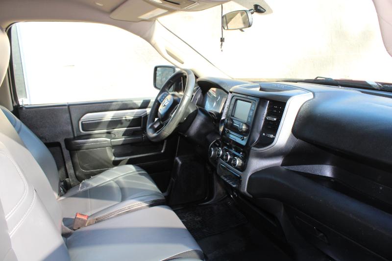RAM 2500 Tradesman 4x2 Reg Cab 8' Box 2019