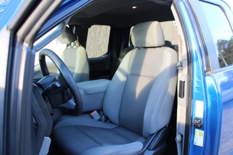 Ford F-150 Lariat 2WD SuperCab 8' Box 2018