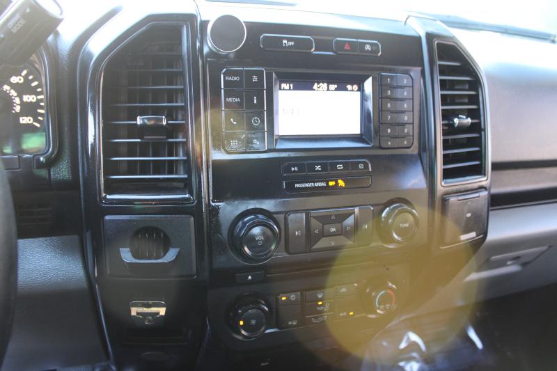 Ford F-150 Lariat 2WD SuperCab 8' Box 2018