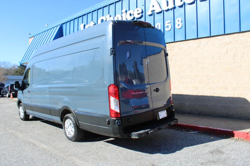 Ford Transit Van T-250 148" EL Hi Rf 9000 GVWR Sliding RH Dr 2019